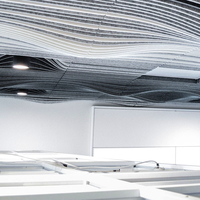 Baffles de plafond Panneaux acoustiques décoratifs Panneau en polyester pour bar