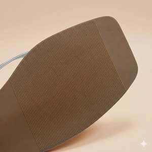 Sandali piatti <span class=keywords><strong>da</strong></span> <span class=keywords><strong>donna</strong></span> con cinturino sottile metallizzato, infradito alla moda, comodi e casual per l'estate e le vacanze al mare - Pronta Consegna - Product Image 5