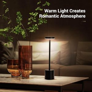 Lampe de table LED sans fil rechargeable portable de luxe moderne pour restaurant, idéale pour les dîners romantiques (vente en gros) - Product Image 3
