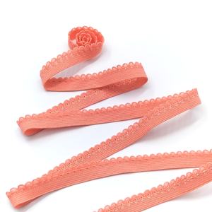 Banda elástica ondulada de alta resistencia, correas de látex de poliéster de alta tenacidad, patrón personalizado liso para rollo médico embalado de 10mm de ancho - Product Image 2