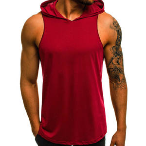 الرجال صالة الألعاب الرياضية سترة العضلات غطاء رأس خزان مع شعار - Product Image 1