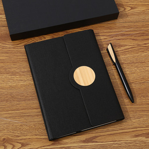 Coffret Cadeau d'Affaires Moderne : Carnet et Stylo Personnalisables avec Logo – Idéal pour Réunions de Bureau, Anniversaires, Remises de Diplômes et Souvenirs de Fêtes - Product Image 3