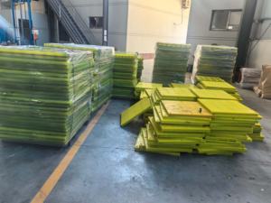 לוחות סינון פוליאוריטן לניקוז ליניארי במפעל, עמידים בפני שחיקה, גודל רשת ניתן להתאמה אישית - Product Image 3