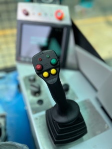 Plataforma de Perforación de Roca con Motor Eficiente Modelo SWDRT200E de la Marca Sunward, Rodamiento Esencial para Minería y Prospección Geológica - Product Image 5