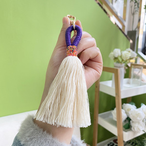 Sáng Tạo Đầy Màu Sắc Handmade Tay Đan Dài Tua Móc Chìa Khóa Vàng Macrame - Product Image 2