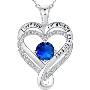 Collana di Lusso con Zircone da 1 Carato per Donne, Catenina con Pendente a Otto Cuori e Otto Frecce in Argento, Regalo di Gioielleria - Product Image 3