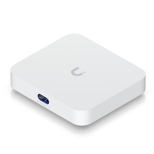 New Original Cloud Gateway Ultra 4 GbE RJ45 LAN 2.5GbE RJ45 WAN Compact Cloud Gateway UCG-Ultra in Stock