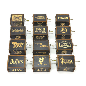 Carillon in Legno Personalizzato con Incisione Laser di <span class=keywords><strong>Harry</strong></span> <span class=keywords><strong>Potter</strong></span>, Mini Regalo di Compleanno Souvenir con Manovella, Vendita all'Ingrosso - Product Image 3