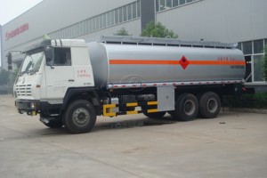 รถบรรทุกน้ำมันขนาดใหญ่ ความจุ 18000-30000 ลิตร สำหรับขนส่งวัสดุในถัง และเติมน้ำมันให้กับเครื่องบิน - Product Image 3