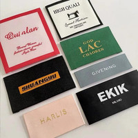 Etiquette de vêtement personnalisée de luxe très vendue logo de marque Etiquette tissée de haute qualité à design personnalisé pour vêtements pour animaux de compagnie