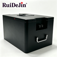 Batterie au lithium parallèle extensible et empilable à succès avec chargeur pour flotte de robots AGV et robots compacts d'entrepôt