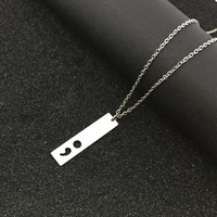 Collier creux à breloques en forme de demi-cou à la mode, en acier inoxydable poli, bijoux, possibilité de livraison directe