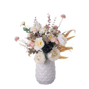 Bouquet de fleurs artificielles CallaFloral, pivoine blanche et rose, eucalyptus, décoration pour la maison et les mariages CF01421 - Product Image 5