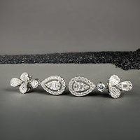 Nouvelles Boucles d'Oreilles Pendante Chandelier de Luxe en Argent Sterling 925 Plaqué Rhodium avec Diamants Moissanite pour Femme, Design Exclusif