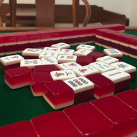 Jeu de Mahjong Américain Professionnel de Luxe Moderne en Acrylique et Mélamine, 160 Tuiles, Rouge, Nouvelle Collection, Vente Flash