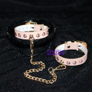 Leder-Handschellen Armbänder BDSM Bondage Sex-Spielzeug-Set Fesseln Handschellen Erwachsenen-SM-Spiele Sexspielzeug für Männer Frauen und Paare - Product Image 2