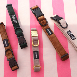 Collar de perro suave ajustable de fabricante, hebilla de liberación rápida, Collar de terciopelo de diseño de lujo de alta calidad para mascotas para perros pequeños - Product Image 1