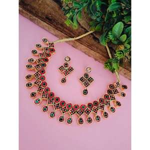 Collier de perles de perles pour femmes nouveau Style rétro diamant accessoire de Banquet à la mode prix de gros fait à la main - Product Image 1