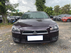 รถยนต์ส่วนบุคคล2010รถมิตซูบิชิแลนเซอร์รถมือสอง CVT โรงเรียนสอนขับรถแท็กซี่รถมือสอง