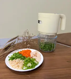 थोक कस्टम रसोई उपकरण उपयोग 1 हाथ पोर्टेबल इलेक्ट्रिक सब्जी कटर मशीन में 5 मल्टीफंक्शन 5