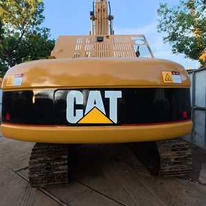 รถขุดไฮดรอลิกแบบตีนตะขาบ Caterpillar CAT320CL จากโรงงานญี่ปุ่นแท้ เหมาะสำหรับโครงการเทศบาล - Product Image 2