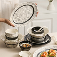 Assiette en porcelaine à motif de rose Vaisselle Conçue pour les hôtels Mariages Restaurants Passe au lave-vaisselle et au micro-ondes