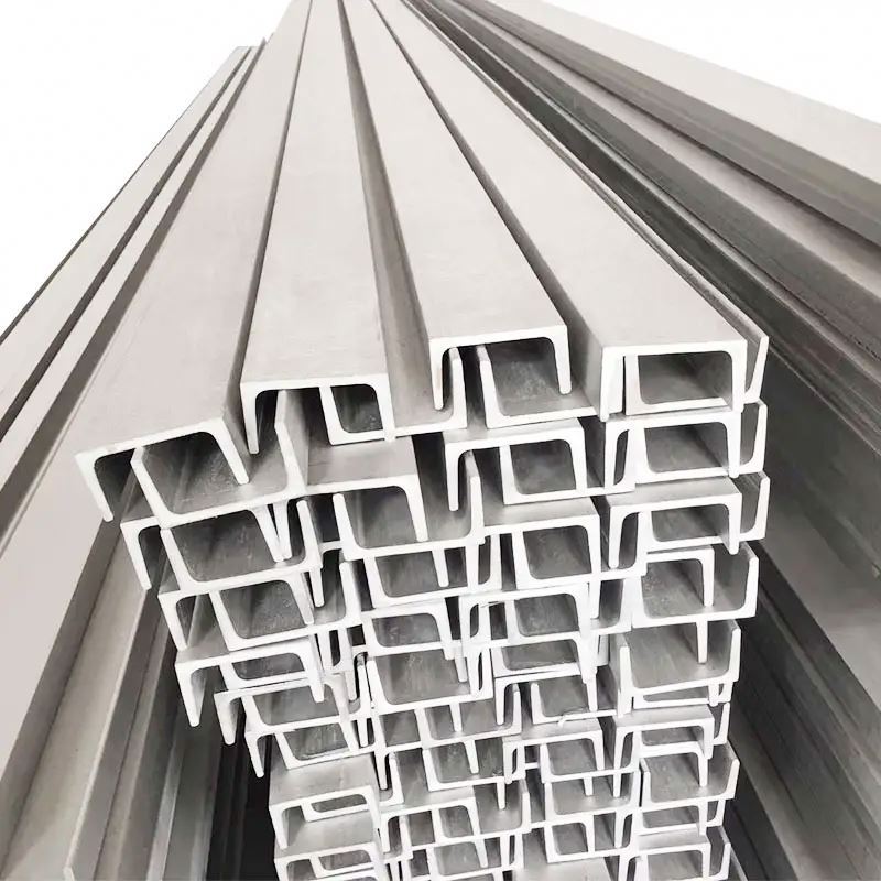 C6 X 10.5 X 40 steel channel