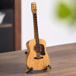 Soporte para Guitarra Miniatura de Madera con Diseño Art Deco, Artesanía en Madera con Tallado Único, Decoración para el Hogar, Venta al Por Mayor - Product Image 2