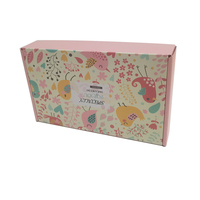 Boîte cadeau carrée en carton ondulé personnalisée, pelliculage mat, fermeture magnétique, matériaux recyclés, logo couleur personnalisé pour chaussettes