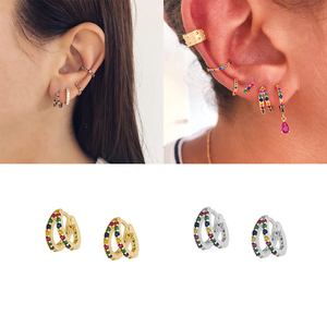 Pendientes de Aro con Doble Capa de Diamantes de Color y Baño de Oro de 18k ROXI - Product Image 5