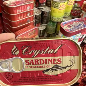 Đóng hộp hải sản đóng hộp SARDiNE trong dầu thực vật <span class=keywords><strong>tin</strong></span> cá 125 gam tinh chế dầu cá giá - Product Image 1