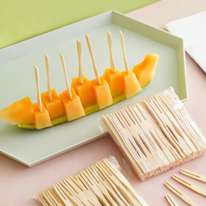 100pcs tre xiên thực phẩm Picks <span class=keywords><strong>Buffet</strong></span> cupcake Trái cây ngã ba 9 cm trái cây dĩa trong một túi - Product Image 3