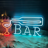 Barre lumineuse LED néon réglable, étanche IP67, avec design flexible, forme personnalisable pour la décoration murale dans les bars, pubs et clubs.