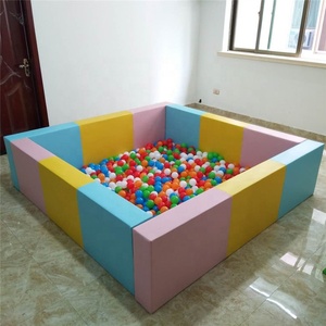 Équipement de jeux d'intérieur de haute qualité, best-seller, avec piscine à balles et escaliers, aire de jeux familiale, aire de jeux souple pour enfants - Product Image 2
