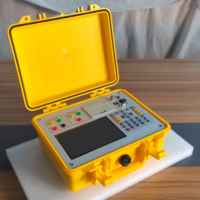 Testeur de rapport de transfert pour transformateur avec fonction de calcul de l'erreur TTR en position de tirage