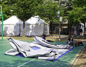 Tentes gonflables d'hôpital d'isolement temporaire <span class=keywords><strong>de</strong></span> tente <span class=keywords><strong>médicale</strong></span> <span class=keywords><strong>de</strong></span> construction <span class=keywords><strong>de</strong></span> chantier <span class=keywords><strong>de</strong></span> construction - Product Image 4