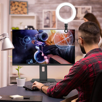 Anneau lumineux LED à intensité variable de 6 pouces avec pince et trépied à clipser pour téléphone et ordinateur portable pour vidéo et appareil photo