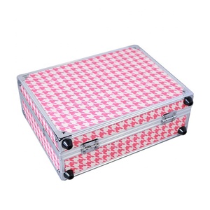 Petite <span class=keywords><strong>valise</strong></span> personnalisée organiser boîte <span class=keywords><strong>de</strong></span> <span class=keywords><strong>maquillage</strong></span> étui <span class=keywords><strong>de</strong></span> voyage <span class=keywords><strong>de</strong></span> luxe forme trousse à cosmétiques avec miroir en aluminium - Product Image 2
