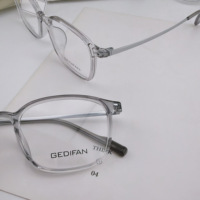 Montura de Gafas Retro 2026 con Efecto Contorneador y Adelgazante para el Rostro 56806