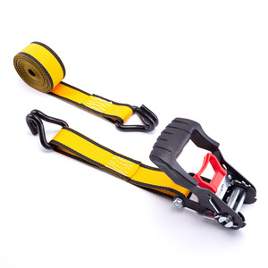 2-Ton Double J Hooks Ratchet Down <span class=keywords><strong>5m</strong></span> Cargo Securing Polyester Lashing Strap avec 2000kgs Break Strength - Product Image 1