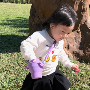 ลัคกี้คูถ้วยขนมซิลิโคนเกรดอาหาร ถ้วยใส่ขนมพับได้แบบพกพาสะดวกสำหรับเด็กสำหรับเก็บขนมสำหรับ 0-12 เดือน - Product Image 3