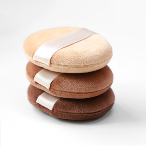 Pinkz Promoción Esponjas de Maquillaje Redondas Marrón Nude de Terciopelo Suave Personalizadas para Polvo y Maquillaje - Product Image 4