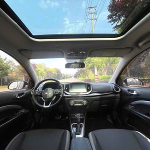 Kia Erun 2024 1.4L CVT Sièges en cuir, galerie de toit métallique, traction avant Transmission automatique Euro VI Conduite à gauche - Product Image 4