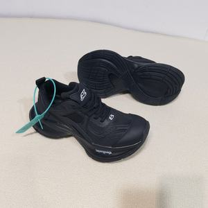 Zapatillas de Deporte de Moda Estilo Retro Personalizadas al por Mayor para Hombre y Mujer, con Suela Gruesa e Impermeables para Correr - Product Image 6