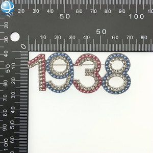 Spilla a due strati con perle blu e rosa intarsiate JJOA 1938, ispirata a Jack and Jill of America, per gioielli e decorazioni di abbigliamento - Product Image 5