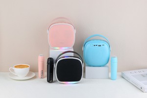 便携式蓝牙音箱带麦克风卡拉 OK 功能迷你 LED 便携式蓝牙音箱带麦克风户外音箱 - Product Image 6