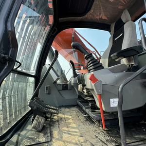 Excavatrice sur chenilles Doosan DX300LC 159 kW 30 tonnes - Haute efficacité pour les projets de carrière et de terrassement - Product Image 2