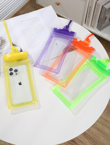 Estuche Impermeable para Teléfono con Pantalla Táctil, Correa para el Cuello, Diseño Transparente Flotante, Material TPE, para Deportes al Aire Libre - Product Image 6