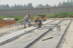 <span class=keywords><strong>Machine</strong></span> à tamponner en béton préplumé, noyau creux, pour la fabrication de bavette - Product Image 5