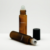 Botol kaca kecil 5ml 10ml dengan kepala rol, botol kaca bola mata rol hitam untuk esensial